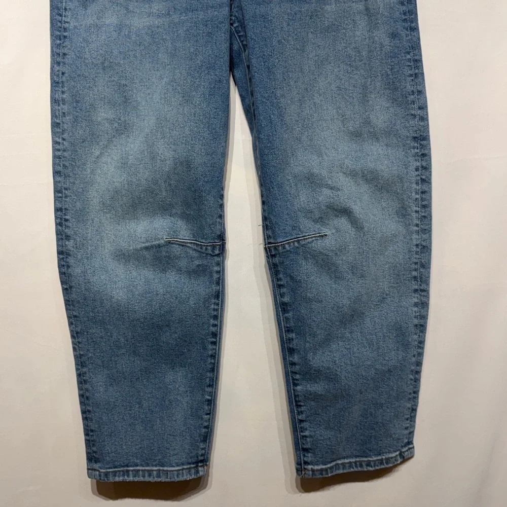 KUT From The Kloth Ashley High-Rise Slouchy Barrel Jean Improving Medium Wash 6 - Picture 4 of 12